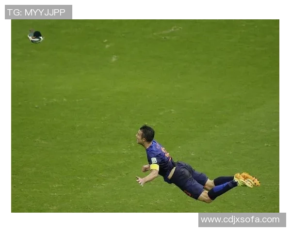 范佩西：从荷兰传奇到英超锋线巨星的辉煌历程