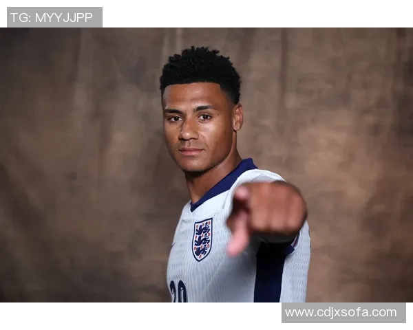 踢足球引领潮流的世界级球星们及其背后的故事和影响力