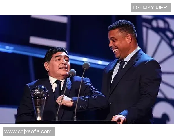 马拉多纳传奇人生:从街头天才到足球之神的辉煌与挣扎 马拉多纳传奇人生:从街头天才到足球之神的辉煌与挣扎